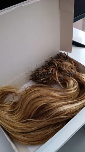 Cabelo Humano mais ou menos 180 gramas repicado
