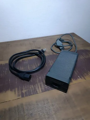 Fonte Original Xbox 360 Fat 150W (Placa Jasper / Kronos) - 110V Testada e Funcionando