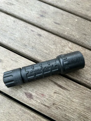 Lanterna tática Surefire G2 original