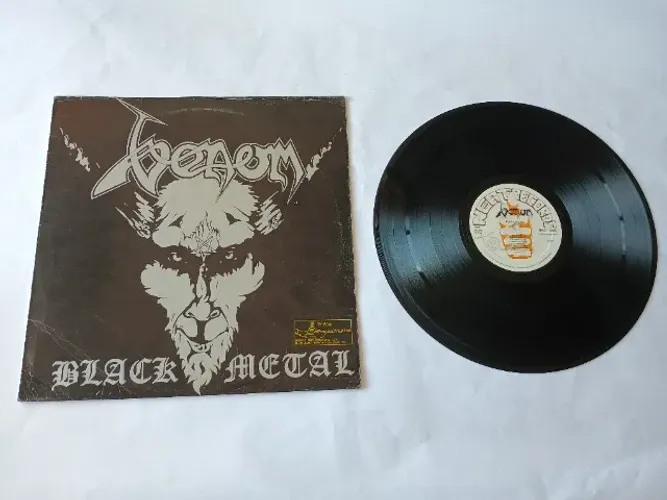 LP Venom Black Metal - Edição Italiana - 1982