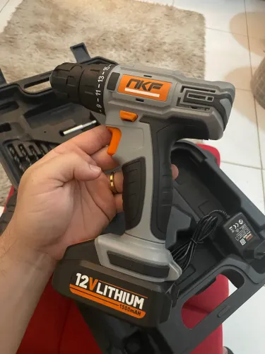 PARAFUSADEIRA/FURADEIRA NKF 12V LÍTIO - COMPLETA NA MALETA