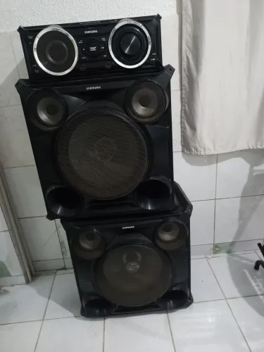Vende-se um som samsung 