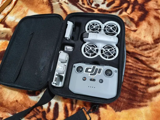 Drone dji neo