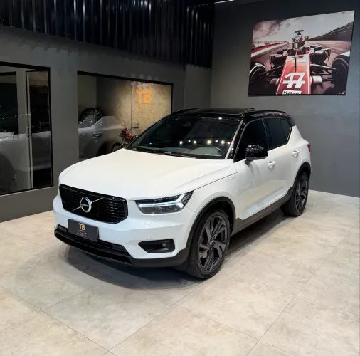 Volvo XC40 XC 40 T-5 Híbrido R-design 1.5 262cv FWD 2021