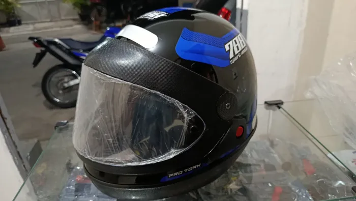 Capacete Pro Tork, tamanho 56, novo