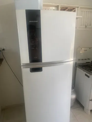 Geladeira Brastemp 375L (BRM44HB)