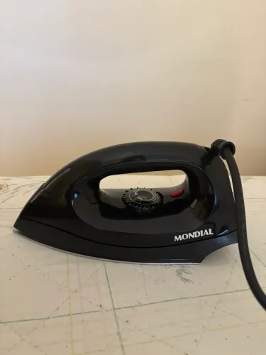 Vendo ferro de passar