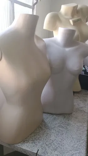 3 manequins busto expositor