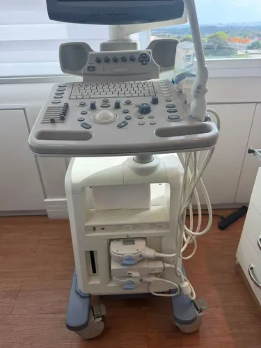 ULTRASSOM GE LOGIQ P5