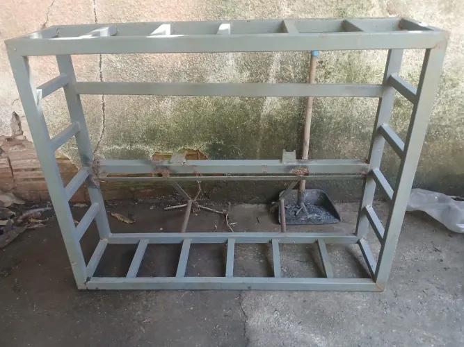 Vendo grade de entrega para Moto