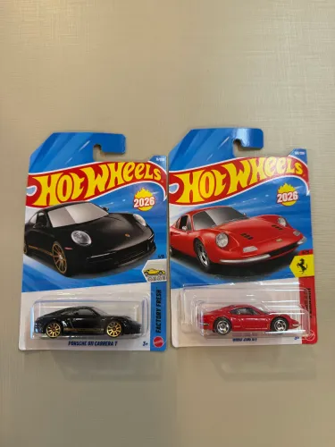 Kit Hot wheels Ferrari Dino 206GT e Porsche 911 carreta T