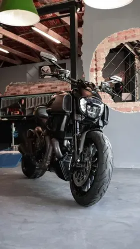Ducati Diavel