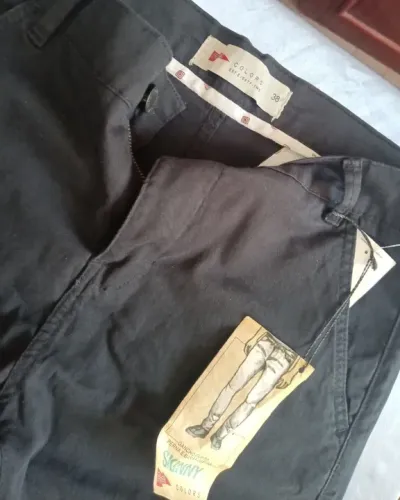 Calça Preta Pool Colors Skinny Tamanho 38