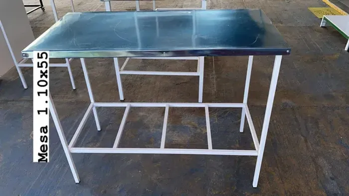 Várias mesas de inox pronta entrega