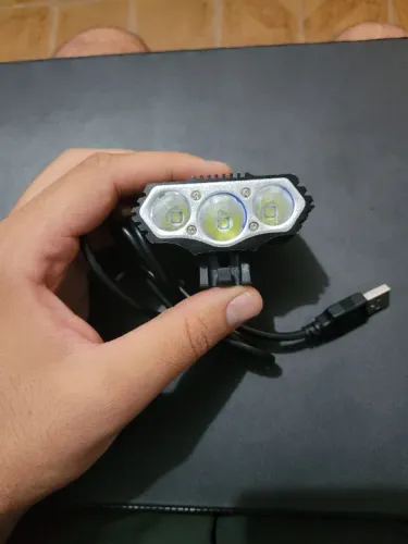 Lanterna / farol USB para Ciclismo