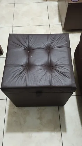 Puff Baú Quadrado em Couro Sintético Castanho