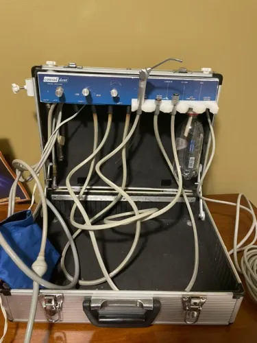 Maleta e Compressor Odontológico Portátil
