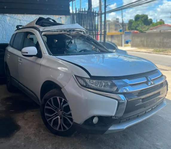 Peças Mitsubishi Outlander 2016 2.0 Sucata 
