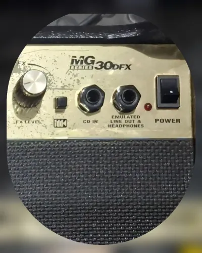 Amplificador Marshall MG30Dfx  30 Watts