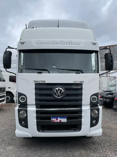 Caminhão constellation 25.420 2019. 6×2