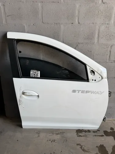 Porta Dianteira Direita Sandero Stepway 2018