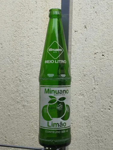 Garrafa antiga Minuano Limão 500 ml rara
