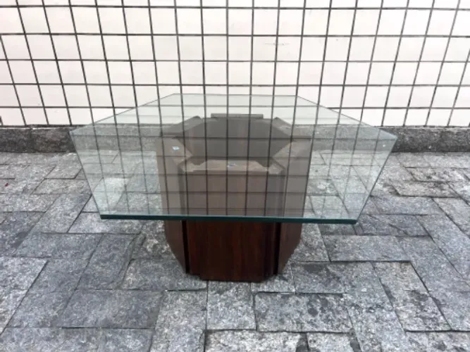 Mesa De Centro - Madeira Maciça Com Tampo De Vidro