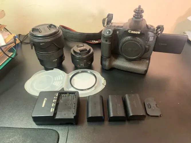 CAMERA CANON 60D USADA