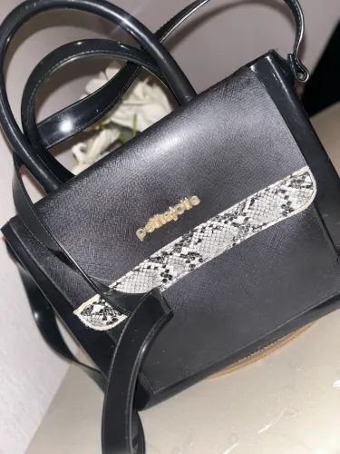 Bolsa Petite Jolie Preta