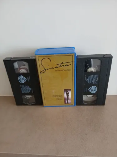 Fitas VHS Sinatra A Música Era Apenas o Começo - Raridade