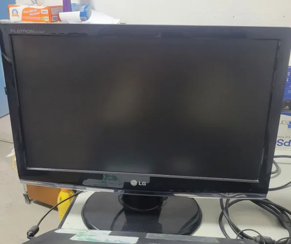 Monitor LG Flatron 19' W1953T