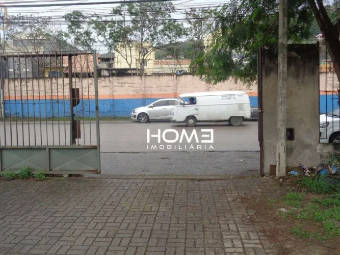 Terreno à Venda no Centro de Nova Iguaçu  1.680m²