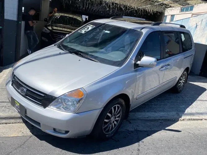 Kia Motors Carnival EX 3.5 V6 24V 276cv Aut. 2012