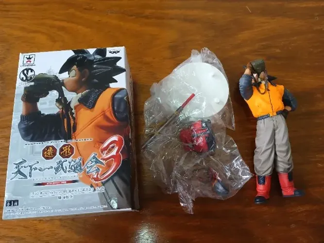 Son Goku Banpresto Colosseum Sculptures Vol. 3 - Figura Colecionável