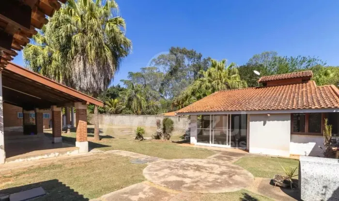 Casa chácara à venda impecável com 1.633 m² em Barão Geraldo, CampinasSP