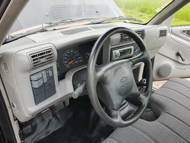 Chevrolet S-10 Standard Pick-up 1996 - com 1.700 kms - 0km - Raridade - Coleção 