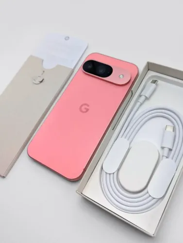 Google Pixel 9 - Rosa Peony - 128 GB + Película aplicada - Excelente estado!