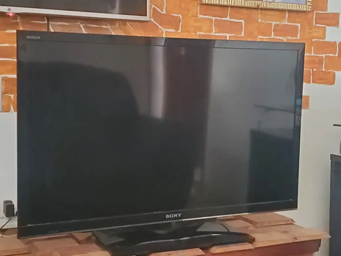 COM DEFEITO - TV LED 40" Sony Bravia Full HD 2 HDMI KDL-40EX455