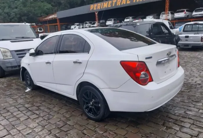 Sucata Chevrolet Sonic 1.6 2012 a 2015 Peças