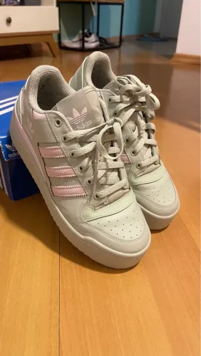 TÊNIS ADIDAS FORUM VERDE