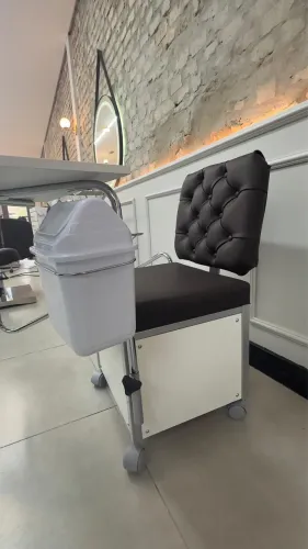 Cadeira ciranda de manicure