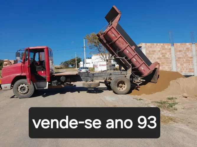 Vendo ou troco por caminhão truck basculante reduzido. 