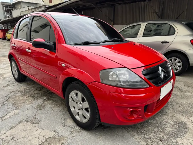 Citroen C3 GLX 1.4/ GLX Sonora 1.4 Flex 8V 5P 2012