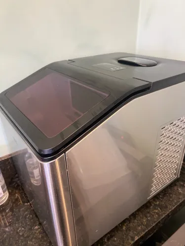 Máquina de Gelo EOS