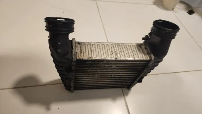 Intercooler Original Volkswagen Passat 1.8 Turbo