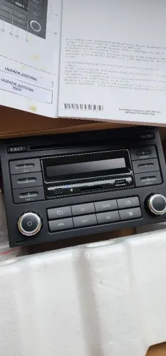 Rádio Original Volkswagen (NOVO) MP3 Bluetooth USB SD. Double Din.