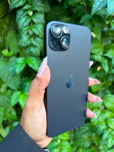 iPhone 15 plus 128gb