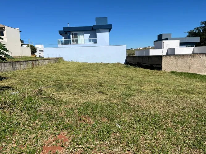 Terreno disponível para venda, Villas Paraíso- Botucatu