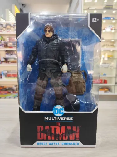 Action Figure Bruce Wayne Unmasked The Batman DC Multiverse McFarlane - Novo