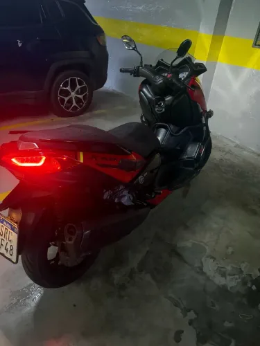 yamaha xmax 2024 250 abs **particular**